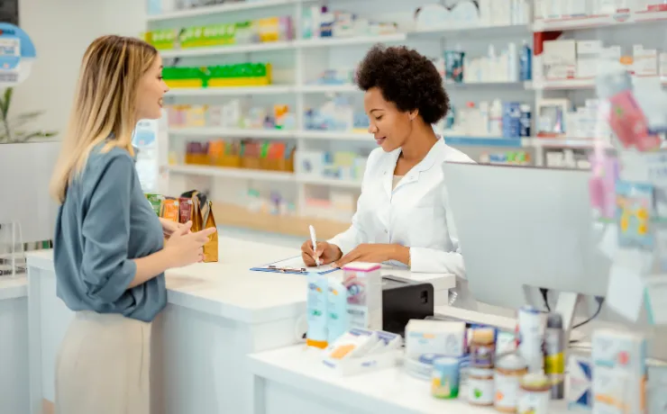 Choosing Between Chain and Independent Pharmacies: What You Should Know